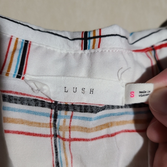 3 for $15 / LUSH • plaid chiffon tunic - Picture 5 of 12